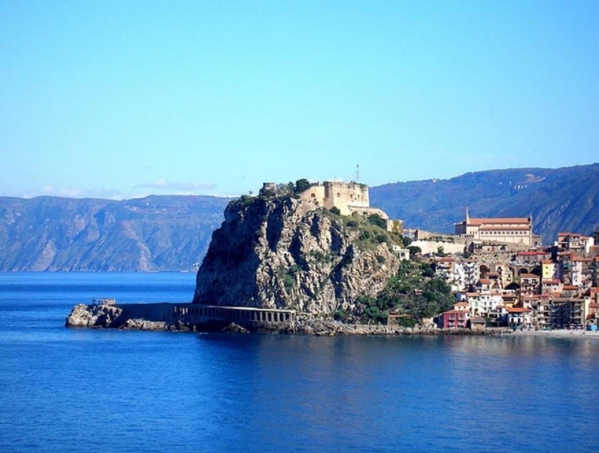 Bed and Breakfast Antico Vicolo Scilla Exterior foto